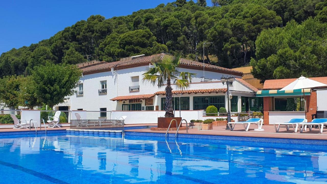 Hotel La Masia L'Estartit Bagian luar foto