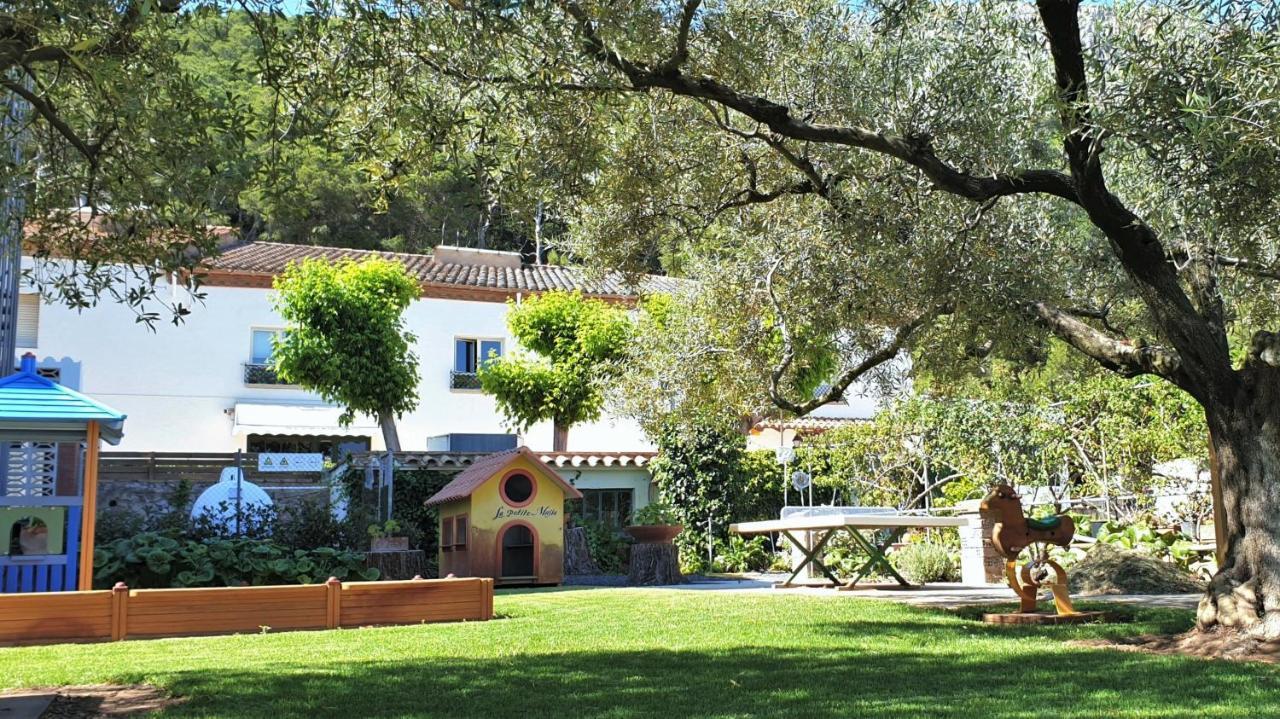 Hotel La Masia L'Estartit Bagian luar foto