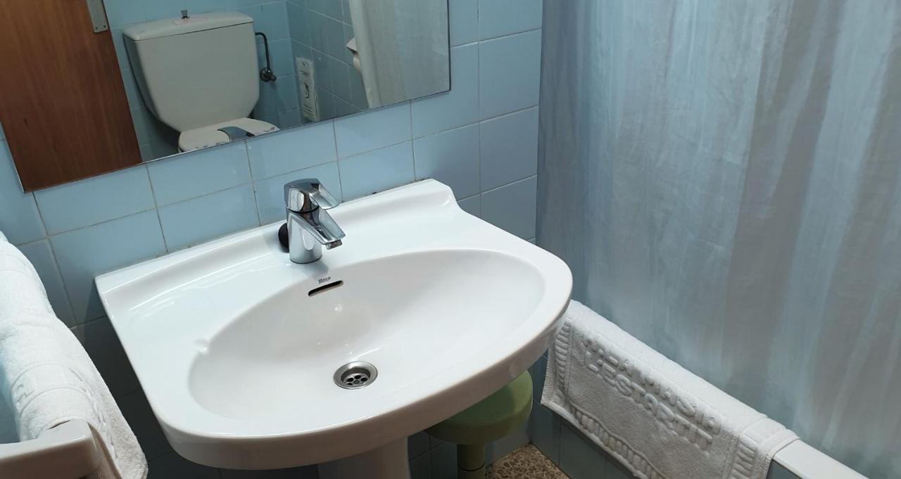 Hotel La Masia L'Estartit Bagian luar foto